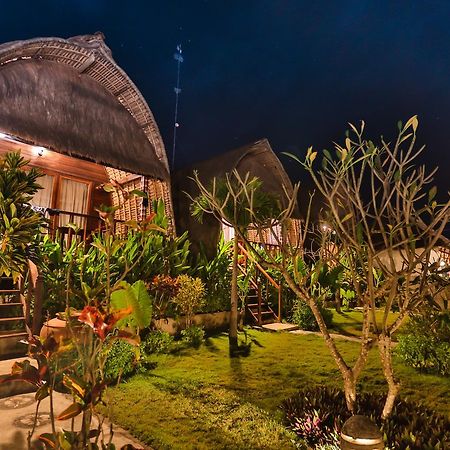 Sunset Coin Lembongan Hotel Nusa Lembongan Exterior photo