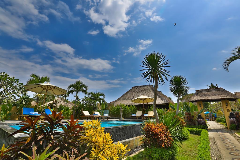 Sunset Coin Lembongan Hotel Nusa Lembongan Exterior photo