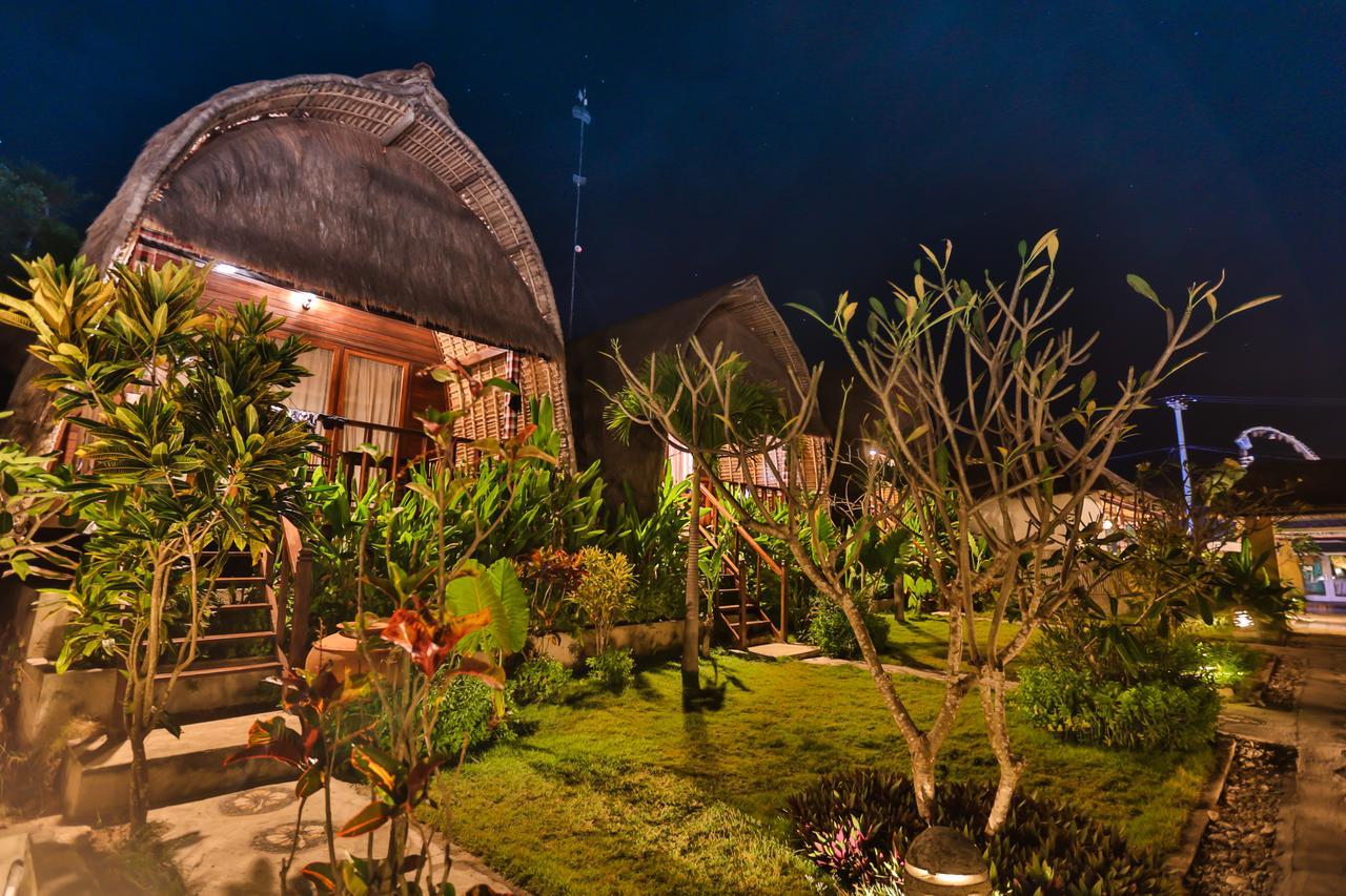 Sunset Coin Lembongan Hotel Nusa Lembongan Exterior photo