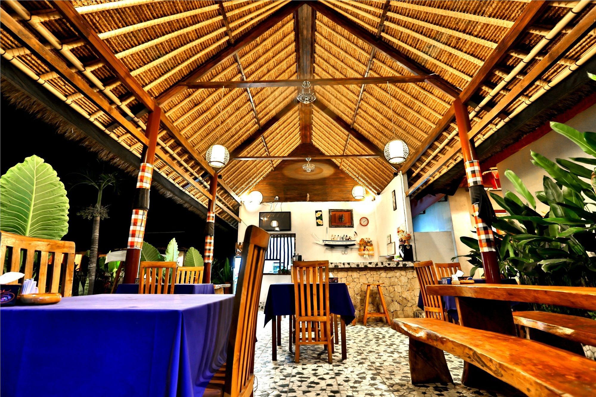 Sunset Coin Lembongan Hotel Nusa Lembongan Exterior photo