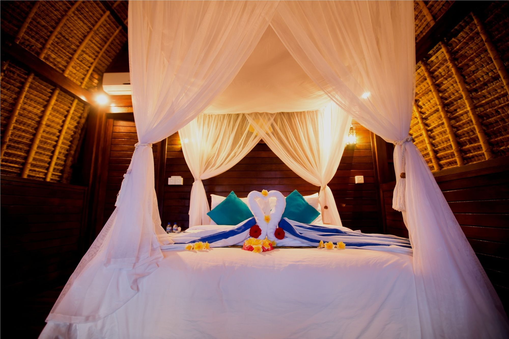 Sunset Coin Lembongan Hotel Nusa Lembongan Exterior photo